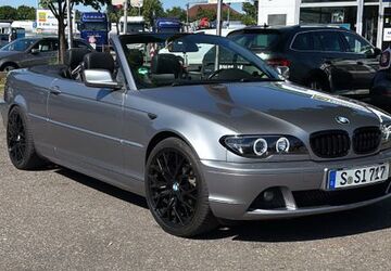 BMW 318 210.000 km 4.800 &euro; Stuttgart 70174