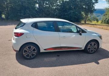 Renault Clio 148.000 km 5.900 &euro; Altbach 73776