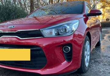 Kia Rio 43.500 km 9.999 &euro; Böblingen 71034