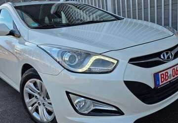 Hyundai i40 133.000 km 7.600 &euro; Holzgerlingen 71088