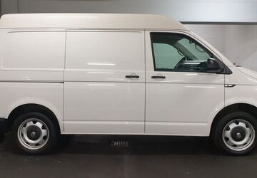 VW T6 Transporter 220.000 km 15.600 &euro; Esslingen am Neckar 73733