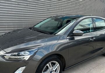 Ford Focus 85.860 km 14.200 &euro; Sindelfingen 71065