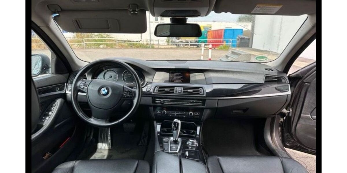 BMW 520 226.000 km 7.400 &euro; Stuttgart 70190