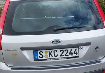 Ford Fiesta 71.000 km 3.500 &euro; Stuttgart, Landeshauptstadt 70329