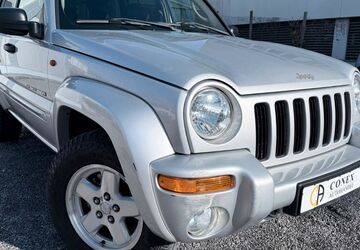 Jeep Cherokee 136.000 km 8.999 &euro; Korntal-Münchingen 70825