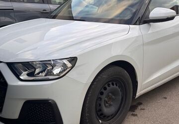 Audi A1 72.000 km 18.000 &euro; Gomaringen 72810