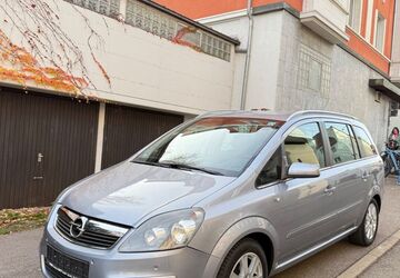 Opel Zafira 105.000 km 5.500 &euro; Stuttgart 70188