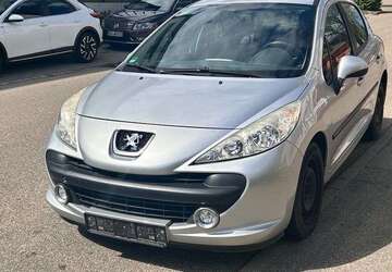 Peugeot 207 81.500 km 2.890 &euro; Leonberg 71229