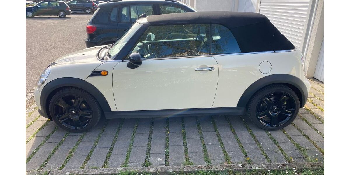 Mini Cooper Cabrio 90.000 km 11.500 &euro; Nürtingen 72622