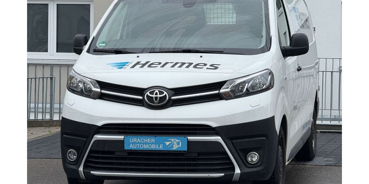 Toyota Proace (Verso) 117.000 km 14.990 &euro; Reutlingen 72762