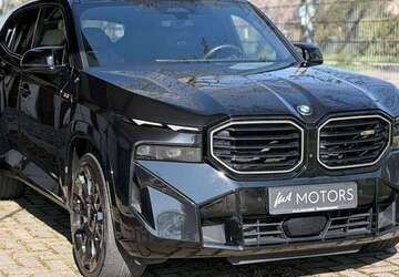 BMW XM 28.000 km 109.800 &euro; Stuttgart 70437