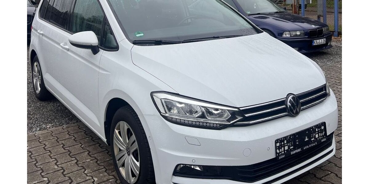 VW Touran 88.000 km 22.999 &euro; Grafenau 71120