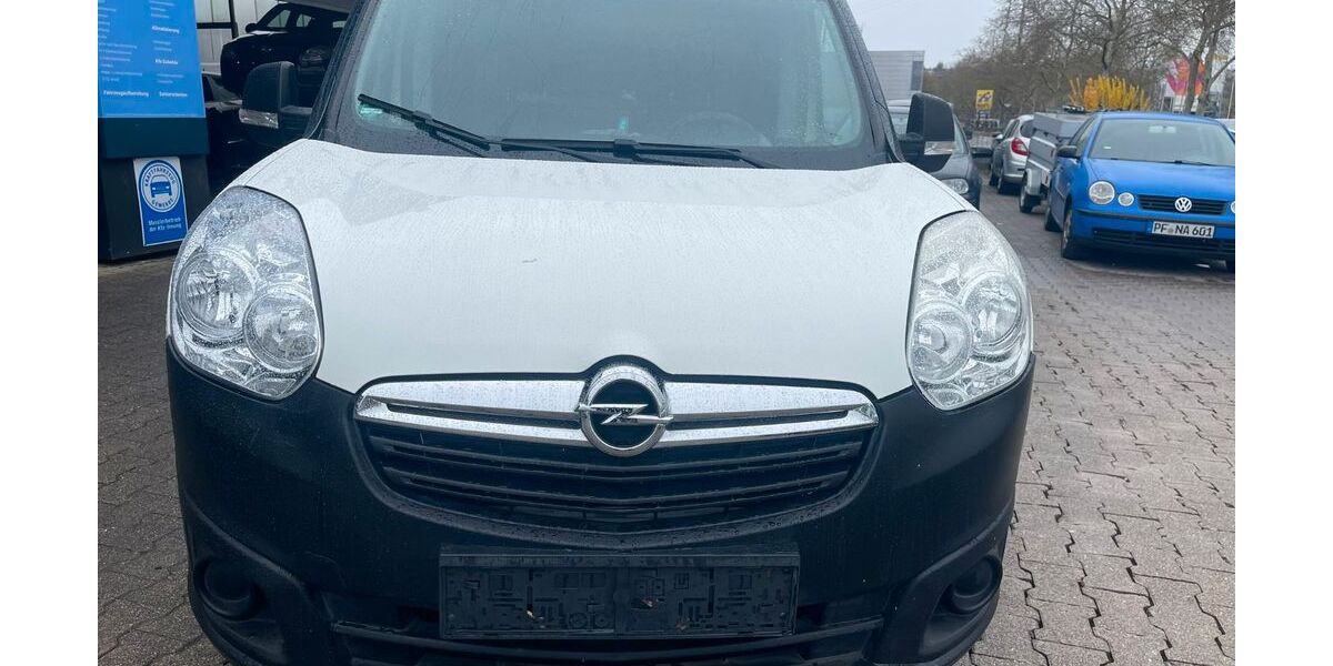 Opel Combo 105.815 km 7.399 &euro; Pforzheim 75179