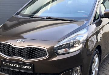 Kia Carens 121.000 km 8.899 &euro; Reutlingen 72766