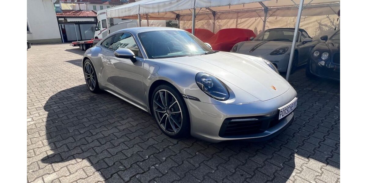 Porsche 992 6.001 km 108.992 &euro; Leinfelden-Echterdingen 70771