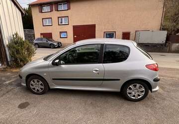 Peugeot 206 176.000 km 2.200 &euro; Reutlingen 72768