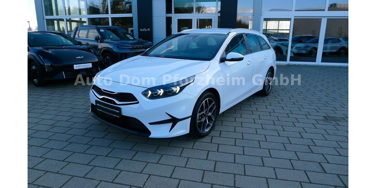 Kia ceed Sportswagon 17.400 km 24.780 &euro; Pforzheim 75177