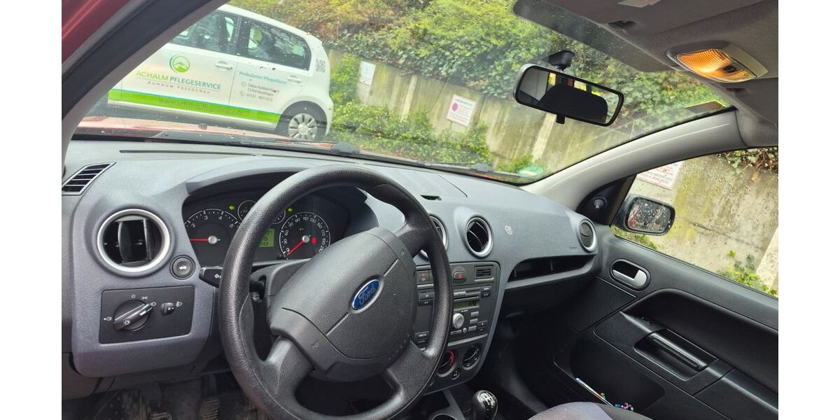 Ford Fusion 78.000 km 3.500 &euro; Reutlingen 72764