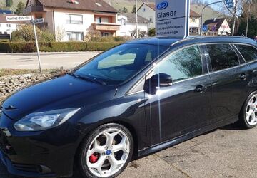 Ford Focus 142.192 km 8.790 &euro; Illingen - Schützingen 75428