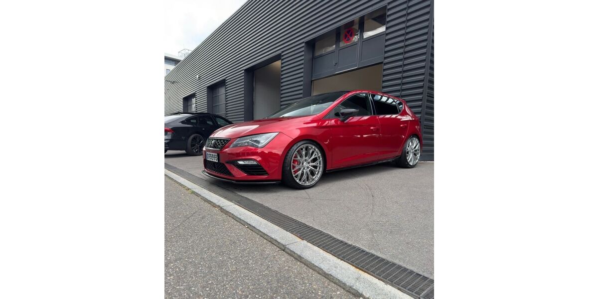 Seat Leon 88.000 km 27.500 &euro; Stuttgart 70437