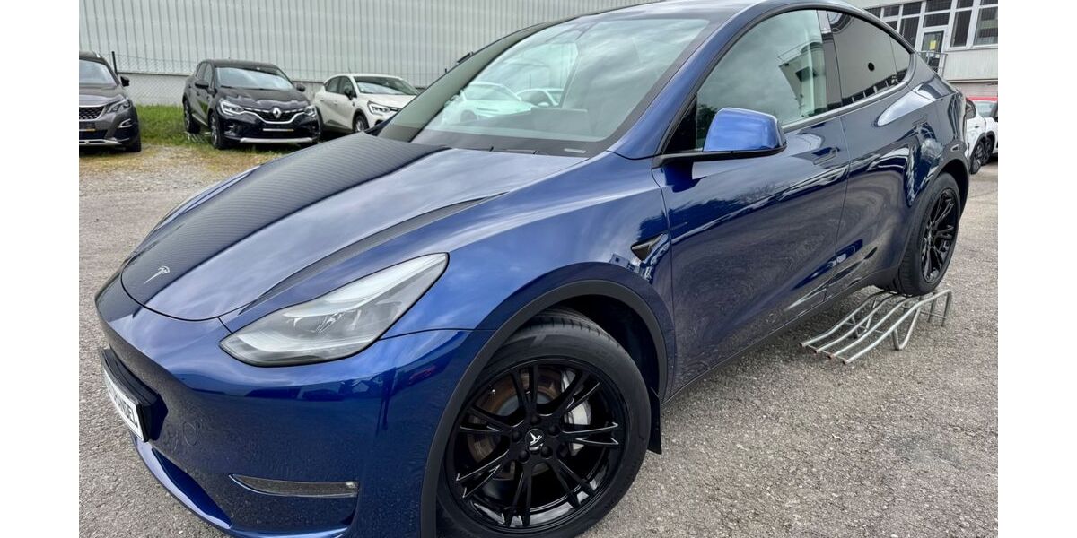 Tesla Model Y 43.078 km 37.999 &euro; Holzgerlingen 71088