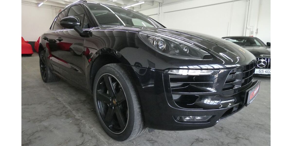 Porsche Macan 159.000 km 31.899 &euro; Metzingen 72555