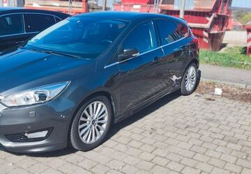 Ford Focus 141.000 km 9.500 &euro; Wolfschlugen 72649