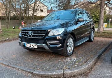 Mercedes-Benz ML 350 265.000 km 14.900 &euro; Stuttgart 70374