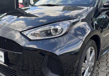 Mazda 2 Hybrid 11.000 km 22.900 &euro; Bietigheim-Bissingen 74321