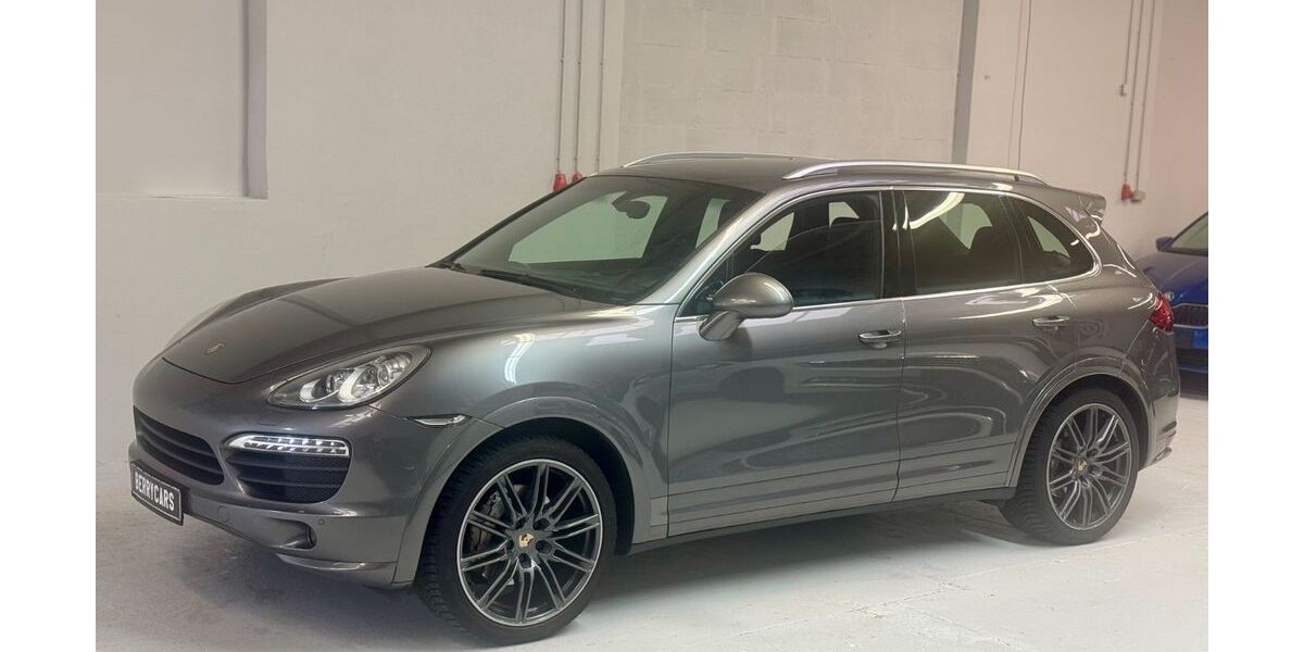 Porsche Cayenne 204.000 km 17.990 &euro; Gärtringen 71116