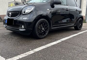 Smart ForFour 77.300 km 12.700 &euro; Stuttgart 70188