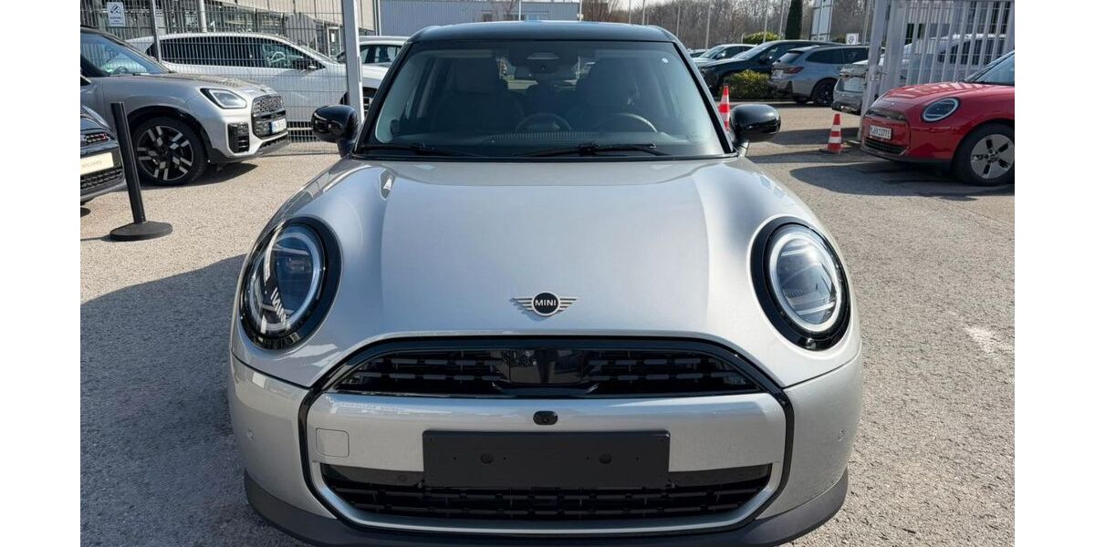 Mini Cooper C 10.918 km 29.111 &euro; Asperg 71679