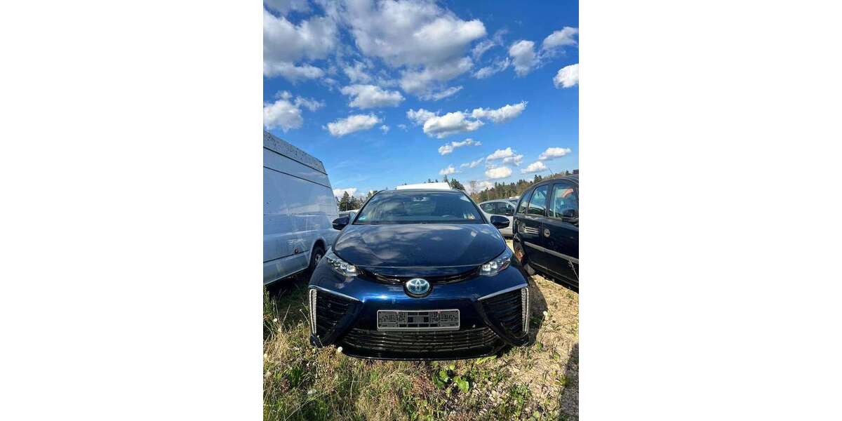 Toyota Mirai 160.000 km 5.500 &euro; Bad Liebenzell 75378