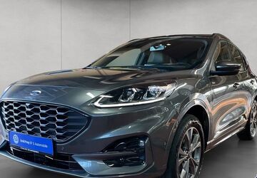 Ford Kuga 90.902 km 27.890 &euro; Esslingen 73730