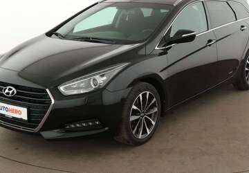 Hyundai i40 55.032 km 15.620 &euro; Stuttgart 70195