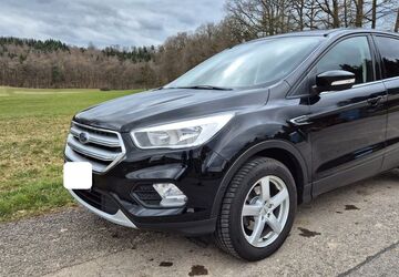 Ford Kuga 72.000 km 11.000 &euro; Illingen 75428