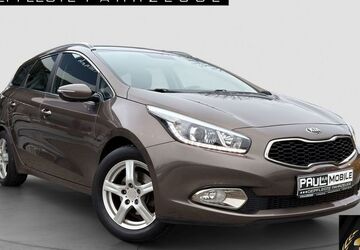 Kia ceed Sportswagon 180.000 km 6.789 &euro; Ludwigsburg 71636