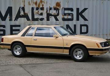 Ford Mustang 73.000 km 10.990 &euro; Pliezhausen 72124