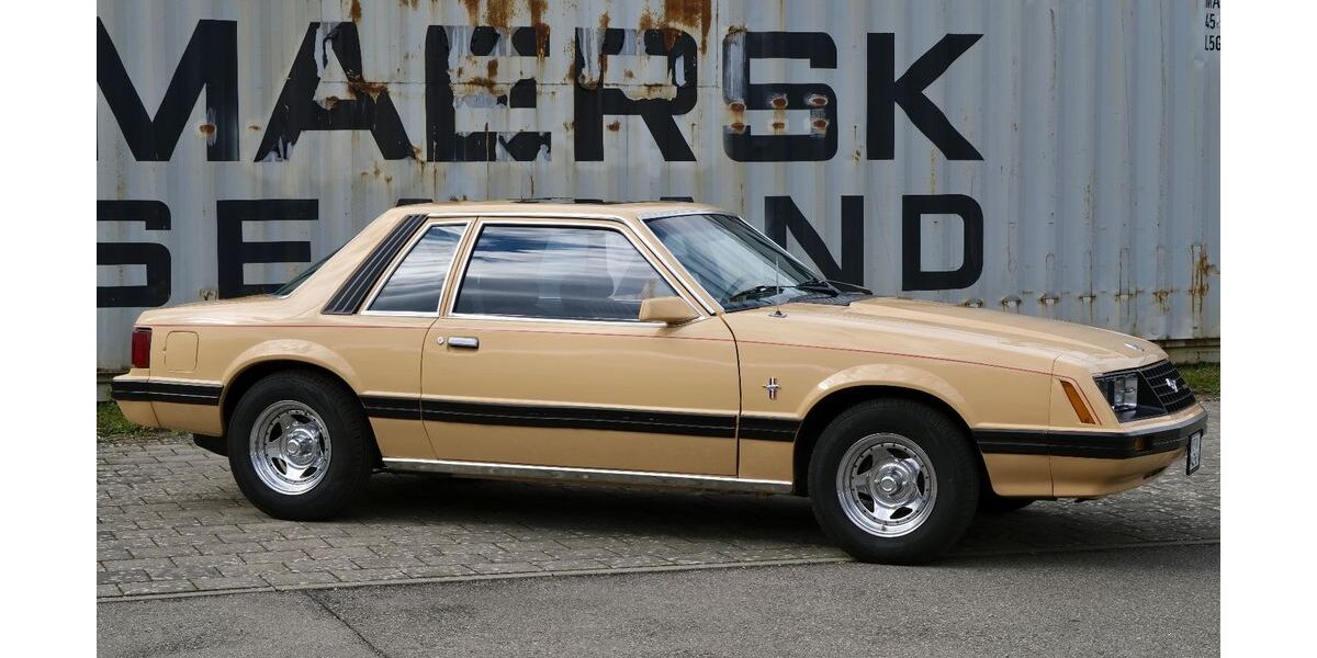 Ford Mustang 73.000 km 10.990 &euro; Pliezhausen 72124