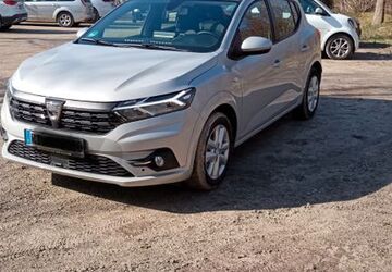 Dacia Sandero 44.560 km 11.400 &euro; Reutlingen 72760