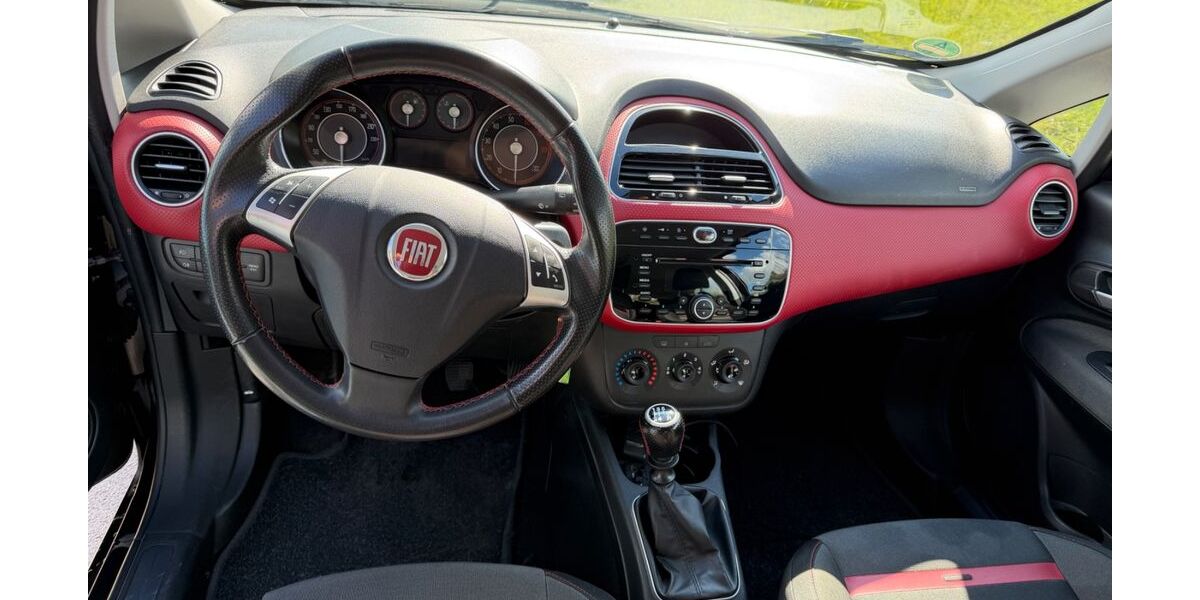 Fiat Punto Evo 99.050 km 3.550 &euro; Metzingen 72555