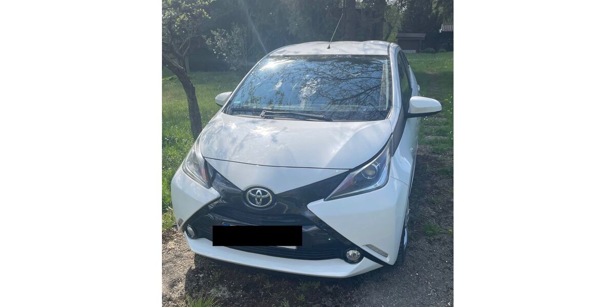 Toyota Aygo (X) 81.000 km 6.500 &euro; Wurmberg 75449