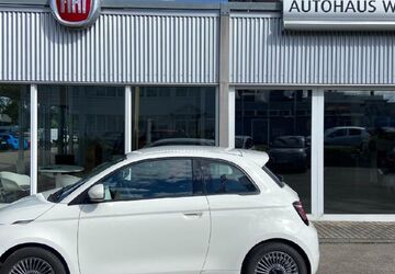 Fiat 500e 10.950 km 16.990 &euro; Asperg 71679