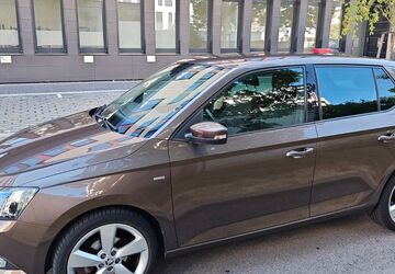 Skoda Fabia 27.000 km 11.290 &euro; Stuttgart 70565