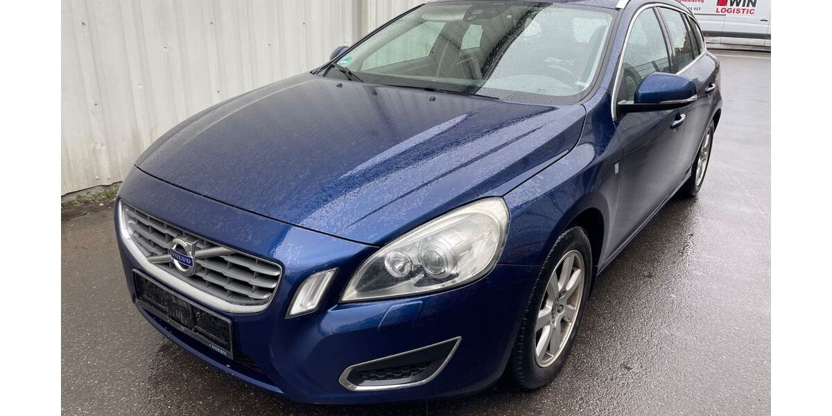 Volvo V60 281.000 km 5.690 &euro; Böblingen 71034