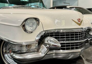 Cadillac Deville 24.000 km 49.799 &euro; Niefern Öschelbronn 75223