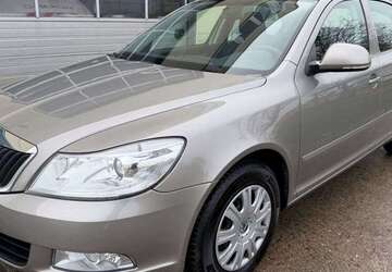 Skoda Octavia 79.000 km 7.950 &euro; Sindelfingen/Stuttgart 71069