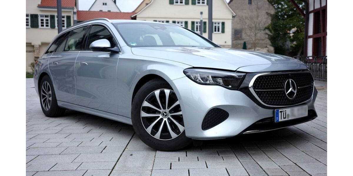 Mercedes-Benz E 220 20.000 km 44.250 &euro; Dettenhausen 72135