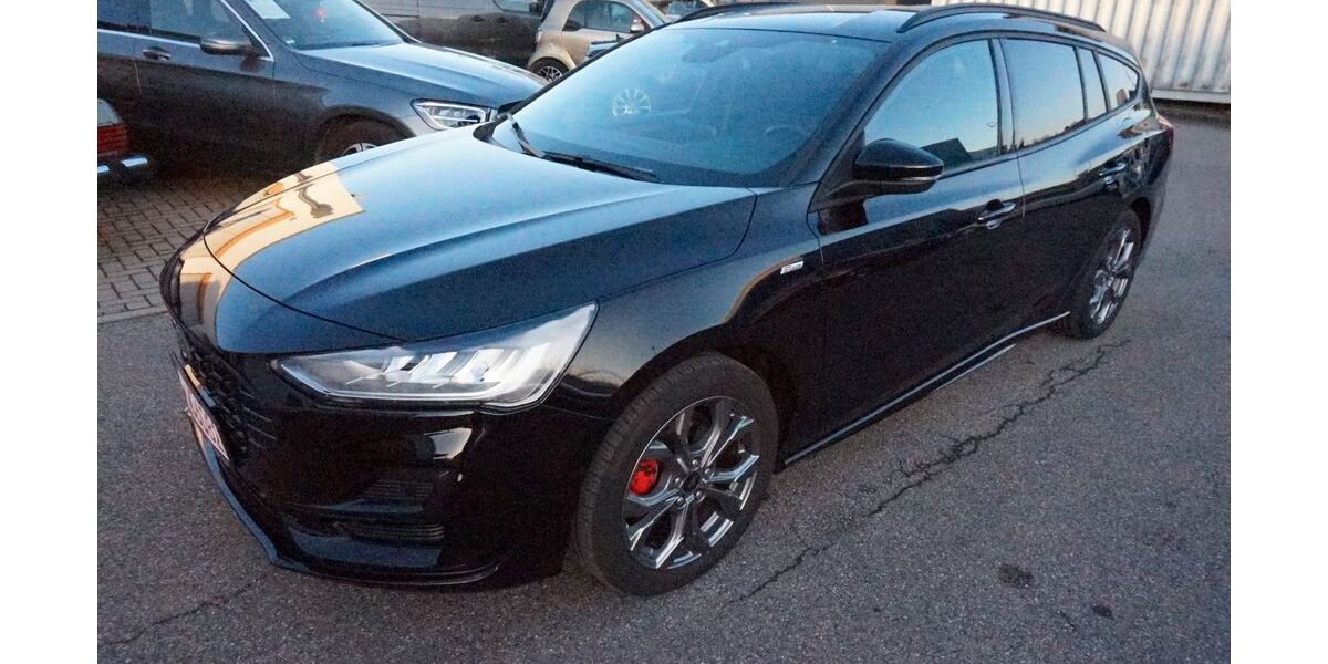 Ford Focus 25.900 km 18.990 &euro; Calw 75365