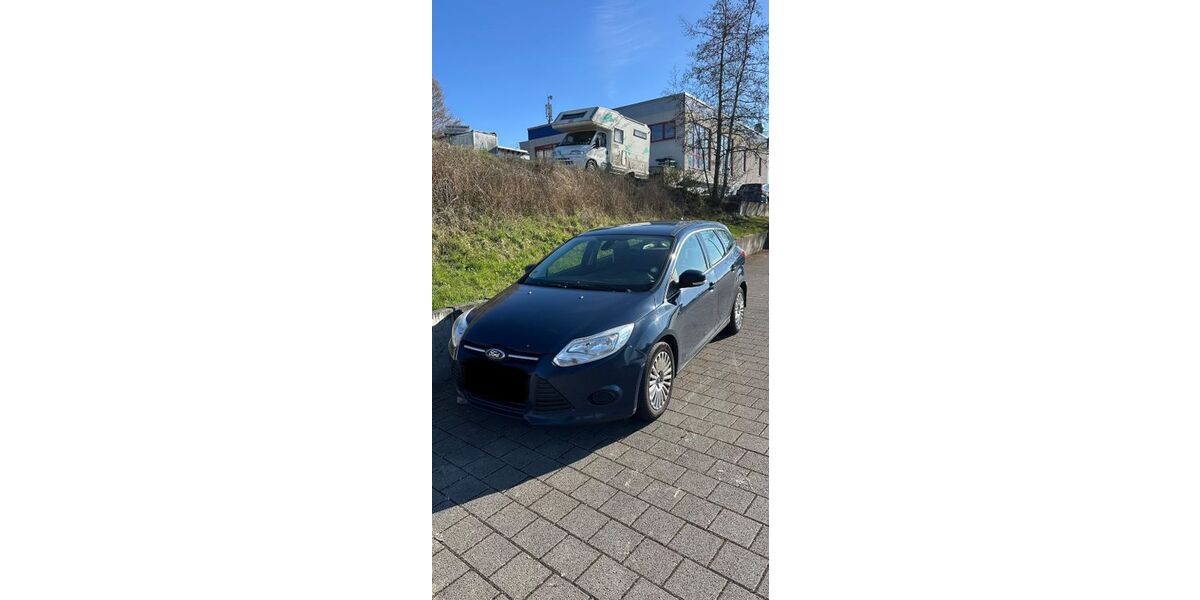 Ford Focus 339.500 km 2.550 &euro; Bad Liebenzell 75378